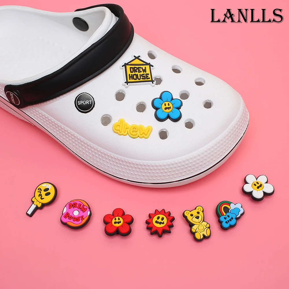 

Hot Sale 1Pcs Shoe Charms Shoe Accessories Shoe Decoration for amulet Croc JIBZ/PVC Wristbands kids Party Xmas Gift