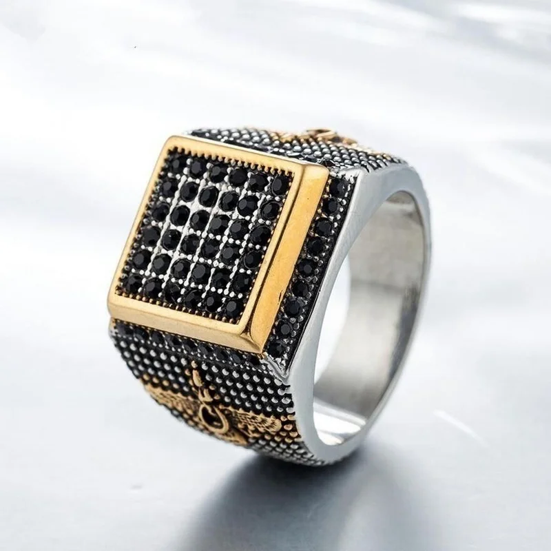 New Fashion Retro Big Ring Front Square for Men Inlaid Black Crystal Eagle Pattern Ring Accessories Party Jewelry Size8-12