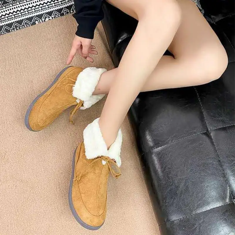 

2021 New Winter Cute And Warm Plush Plush Flat Soft Bottom Round Toe Front Lace-up Women's Snow Boots