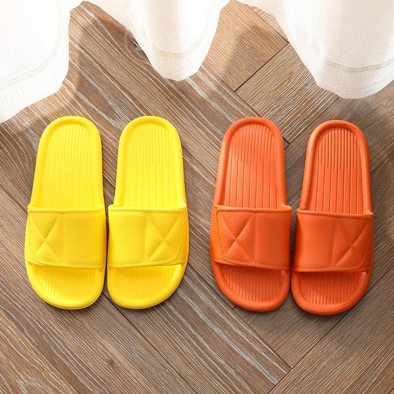 

Women Indoor Home Slippers Summer Comfortable Non-slip Flip Flops Bath Slippers Couple Family Flat Shoes Hotel Sandal Slippers