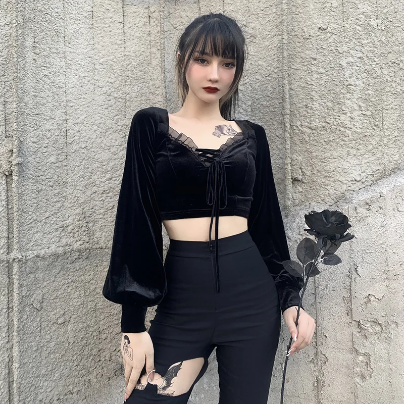 

Black Goth Bandage Puff Sleeve Velvet T Shirt Emo Vintage Sexy Lace Black Tops Harajuku Aesthetic Women Hollow Out Cropped Tops