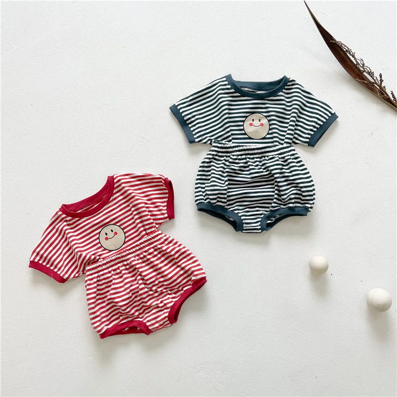 Летние комплекты с полосками для маленьких мальчиков и девочек Angoubebe 221S88