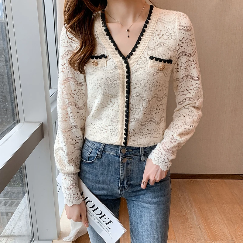 

Шифоновая женская блузка, Повседневная кружевная рубашка с V-образным вырезом для девушек, Модный Топ с длинным рукавом на весну и осень, оде...