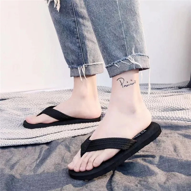 Мужские сандалии на плоской подошве Нескользящие шлепанцы пляжные тапочки лето