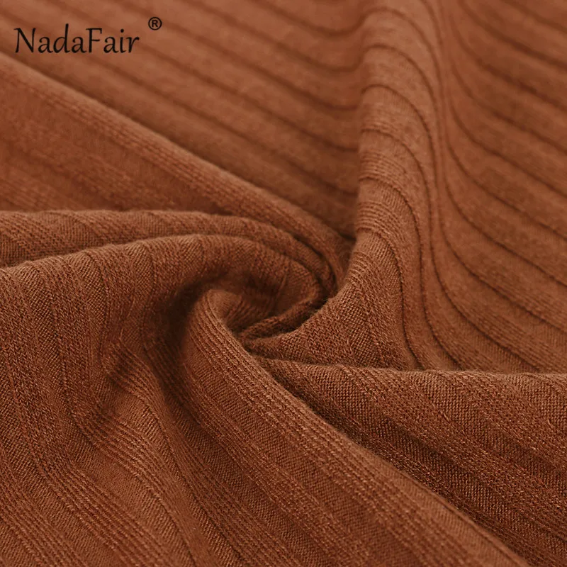 Женское облегающее платье свитер Nadafair Черное и белое средней длины с длинным