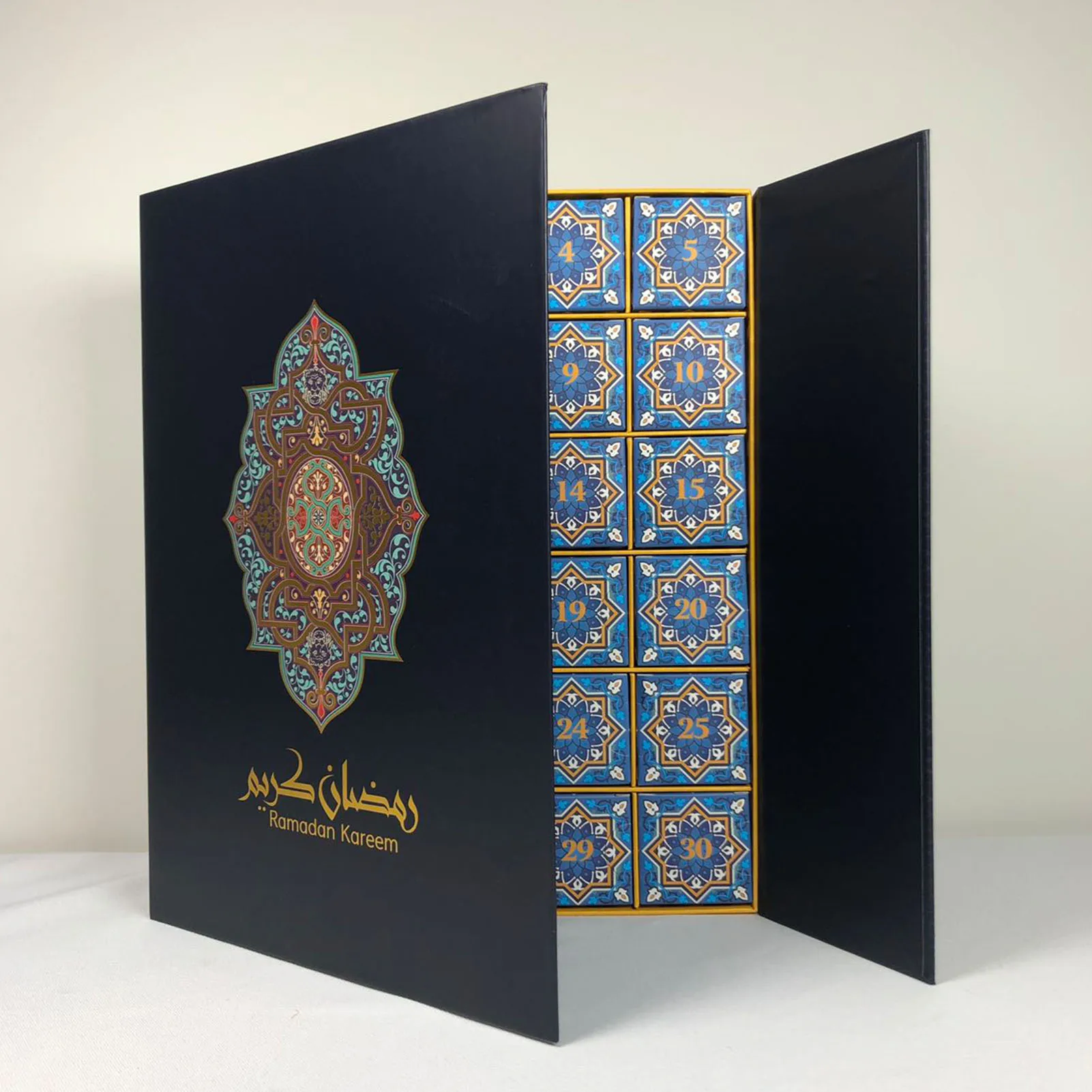 Подарочный чехол Eid Mubarak Kareem с Адвент-календарем глухая коробка 30 ячеек в