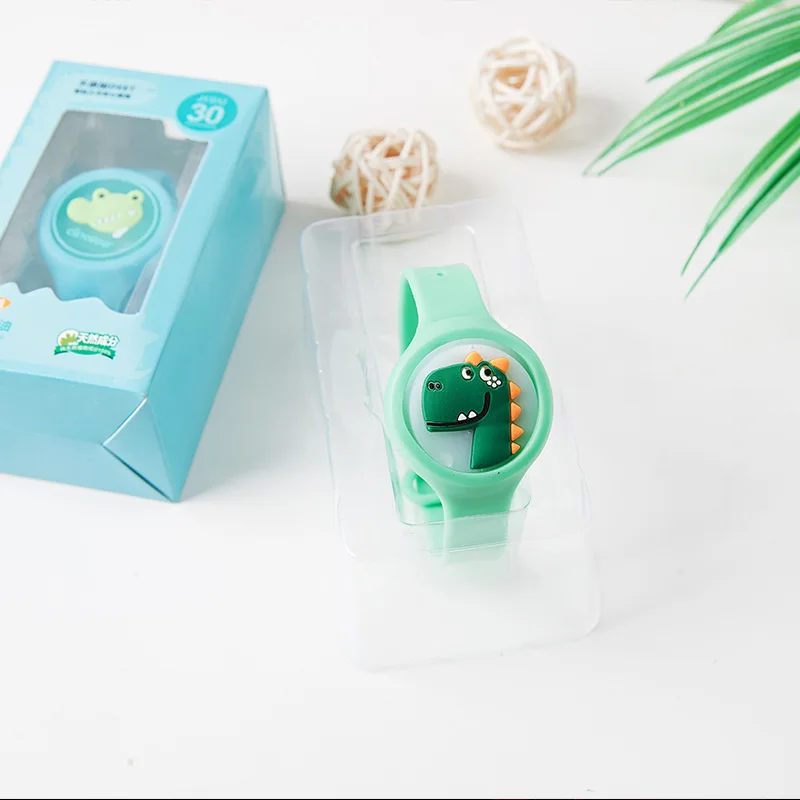 

ROW08 Children's mosquito watch with flash cartoon mosquito repellent Bracelet in summer