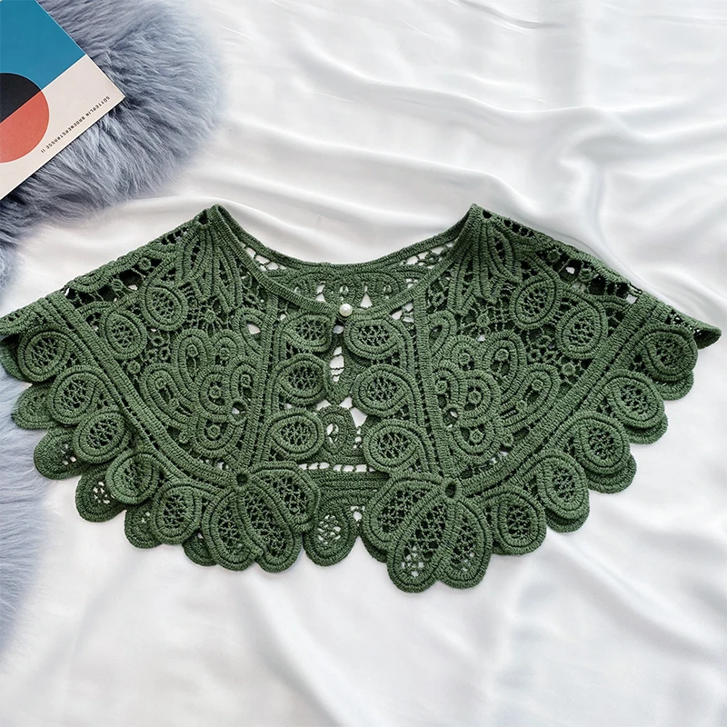 

Lovely classic hollow-out false collar female British pearl shawl retro delicate big flower shape all-match decorative scarf