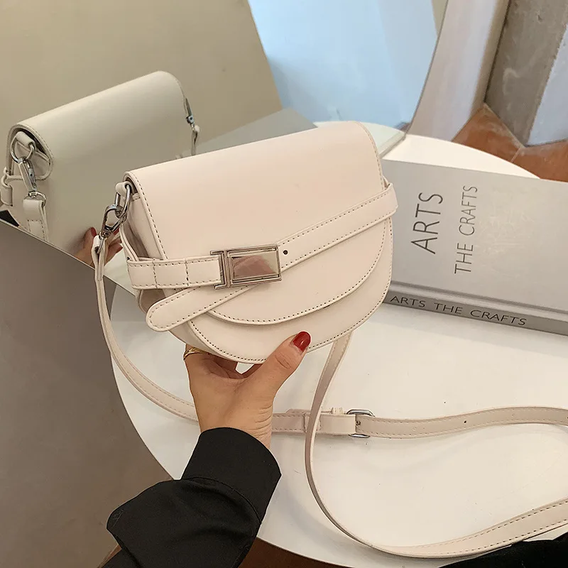 

2021new Trendy Spring and Summer Fashion Messenger Bag Wild Western Style Korean One-shoulder Saddle Bag High-quality Female Bag