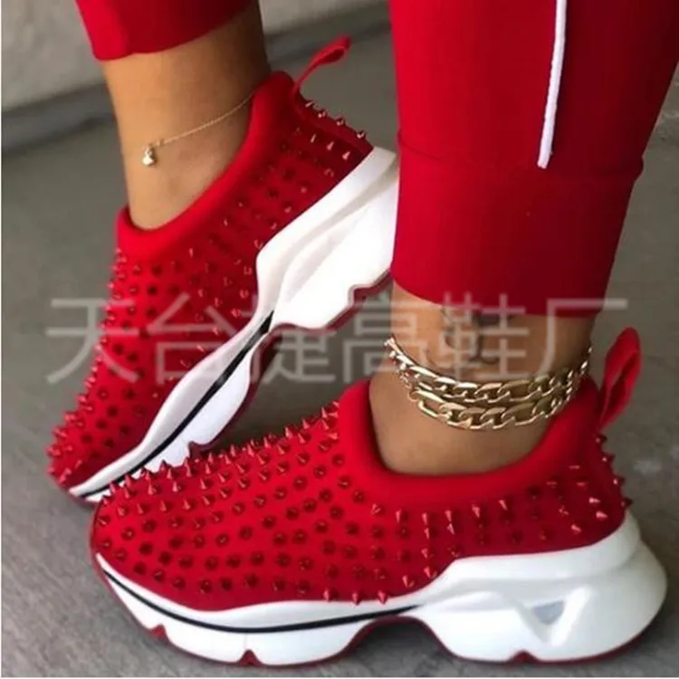 

2020 Spring New Women's Vulcanize Shoes Rivets Casual Shoes Women Platform Sneakers Fashion Sneakers T00212