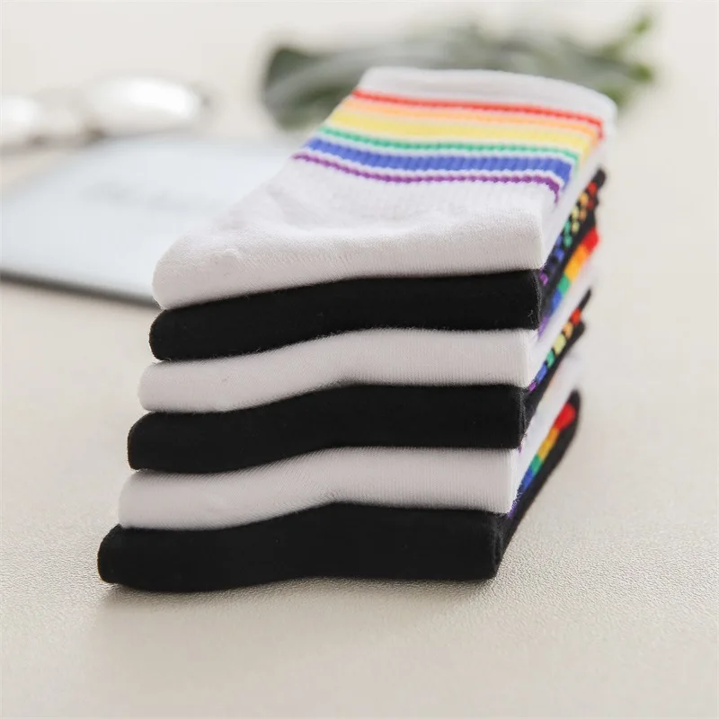 Зимние женские носки хлопковые в радужную полоску рождественские Модные теплые