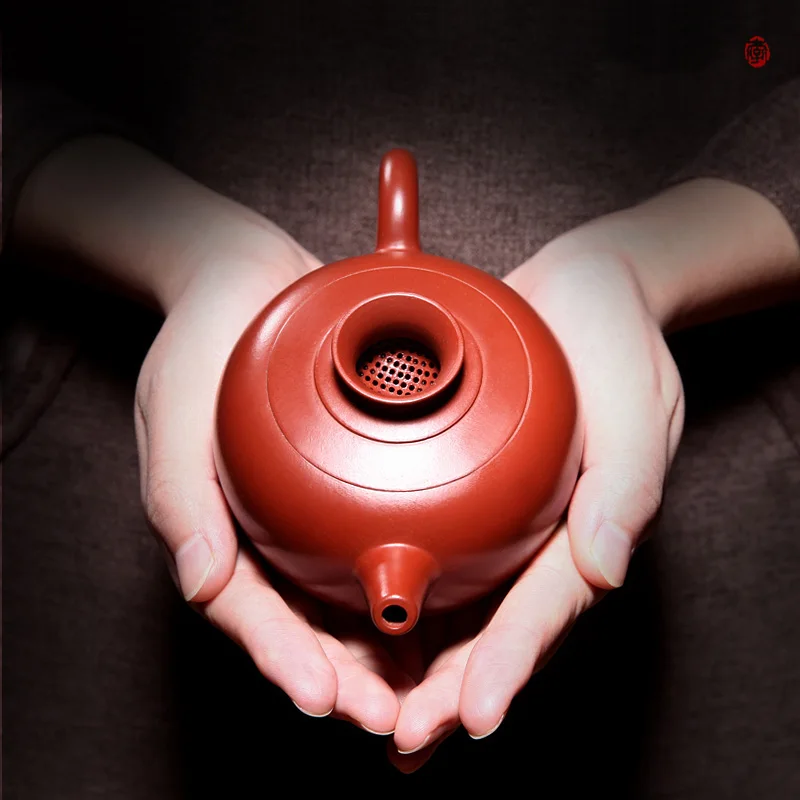 

★Two 】 violet arenaceous famous xiao-lu li all hand home Tibetan chicken blood dahongpao zhu mud fisherman pot of 270 cc