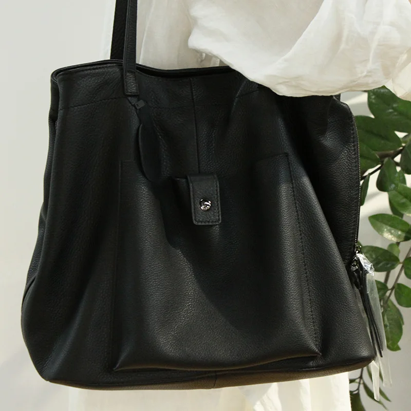 

2020 New Simple Fashion Retro First Layer Cowhide All-match Large-capacity One-shoulder Pure Color Portable New Bag