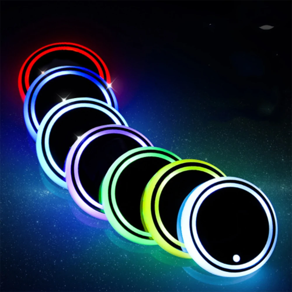 

9,5*9,5*3 см Led Цвет RGB автомобильный подстаканник коврик светильник каботажное судно для грузовых автомобилей SUV автомобилей бар КТВ мигает атм...