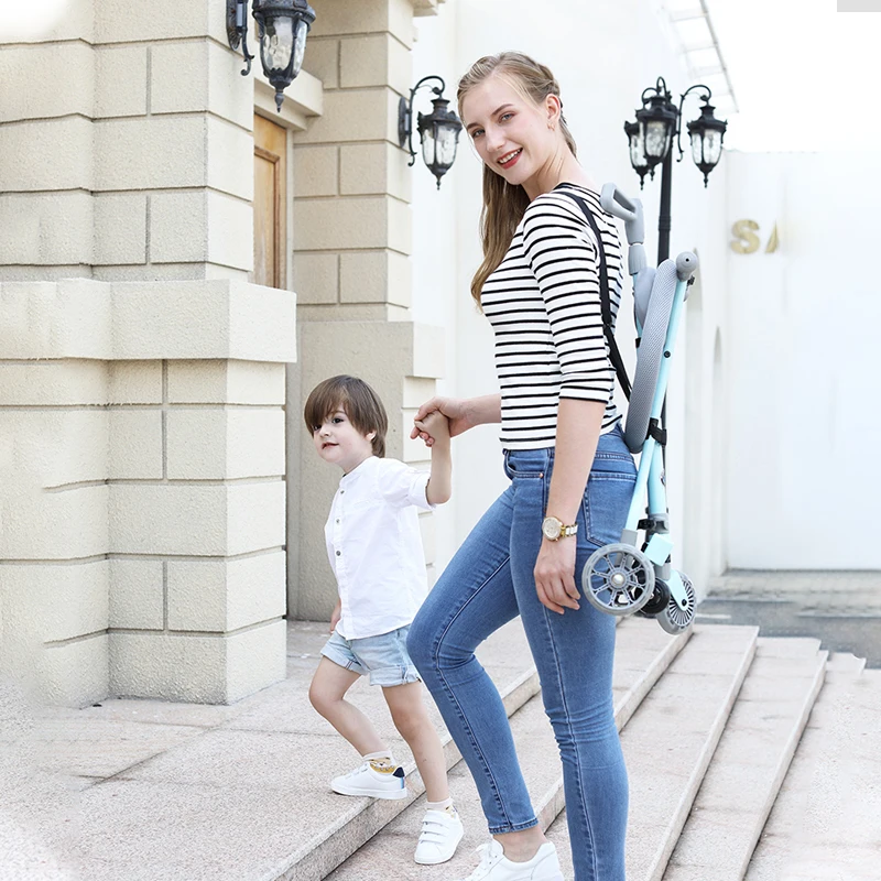 Детская кукольная коляска с артефактом легкая складная трехколесная детская