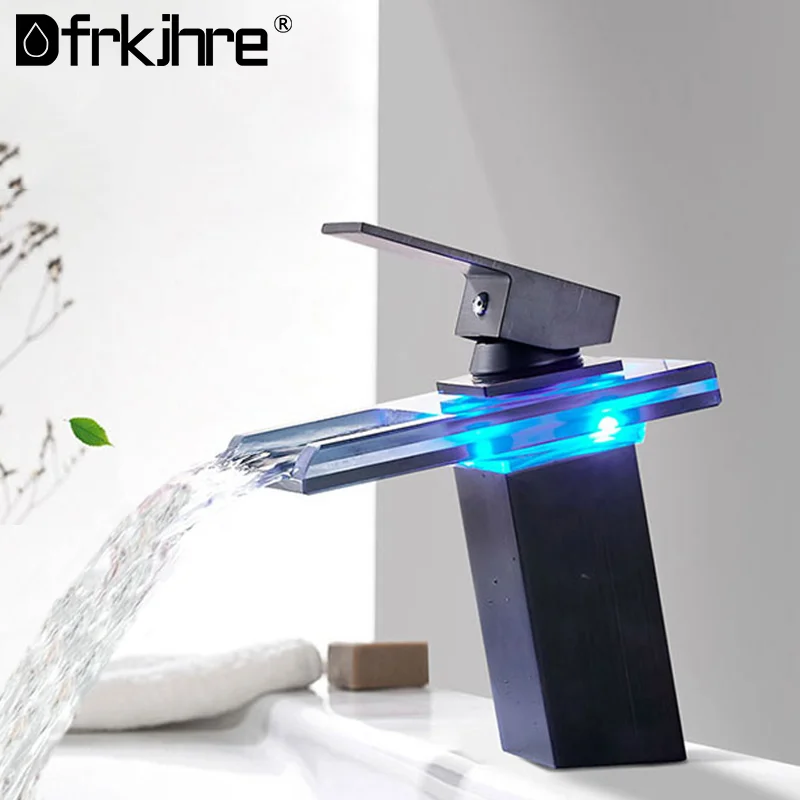 Светодиодный смеситель для умывальника латунный Смеситель горячей и холодной