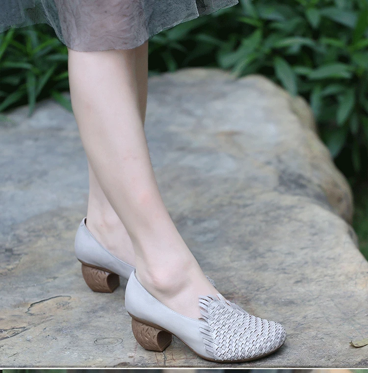 

Johnature Pumps Women Shoes 2021 New Autumn Genuine Leather Casual Retro Shallow Round Toe High Heels Handmade Ladies Shoes