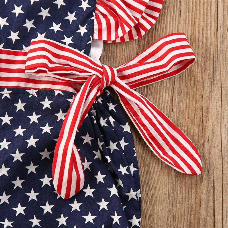 

Baby Girls Two-piece Clothes Set, Blue Red Stripe and Star Printed Pattern Sleeveless Romper + Headdress