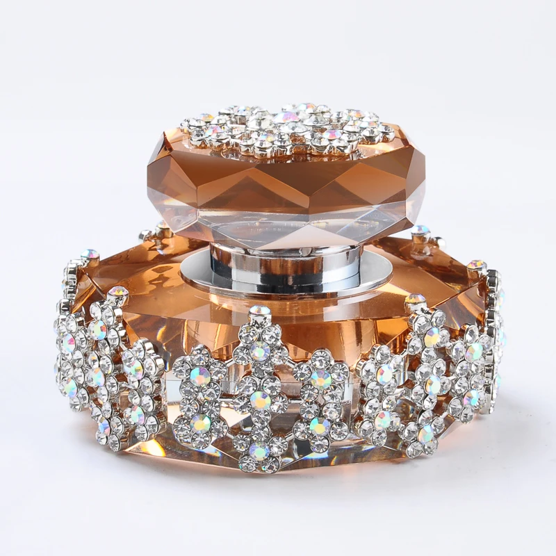 Освежитель воздуха с кристаллами для приборной панели автомобиля | Автомобили и