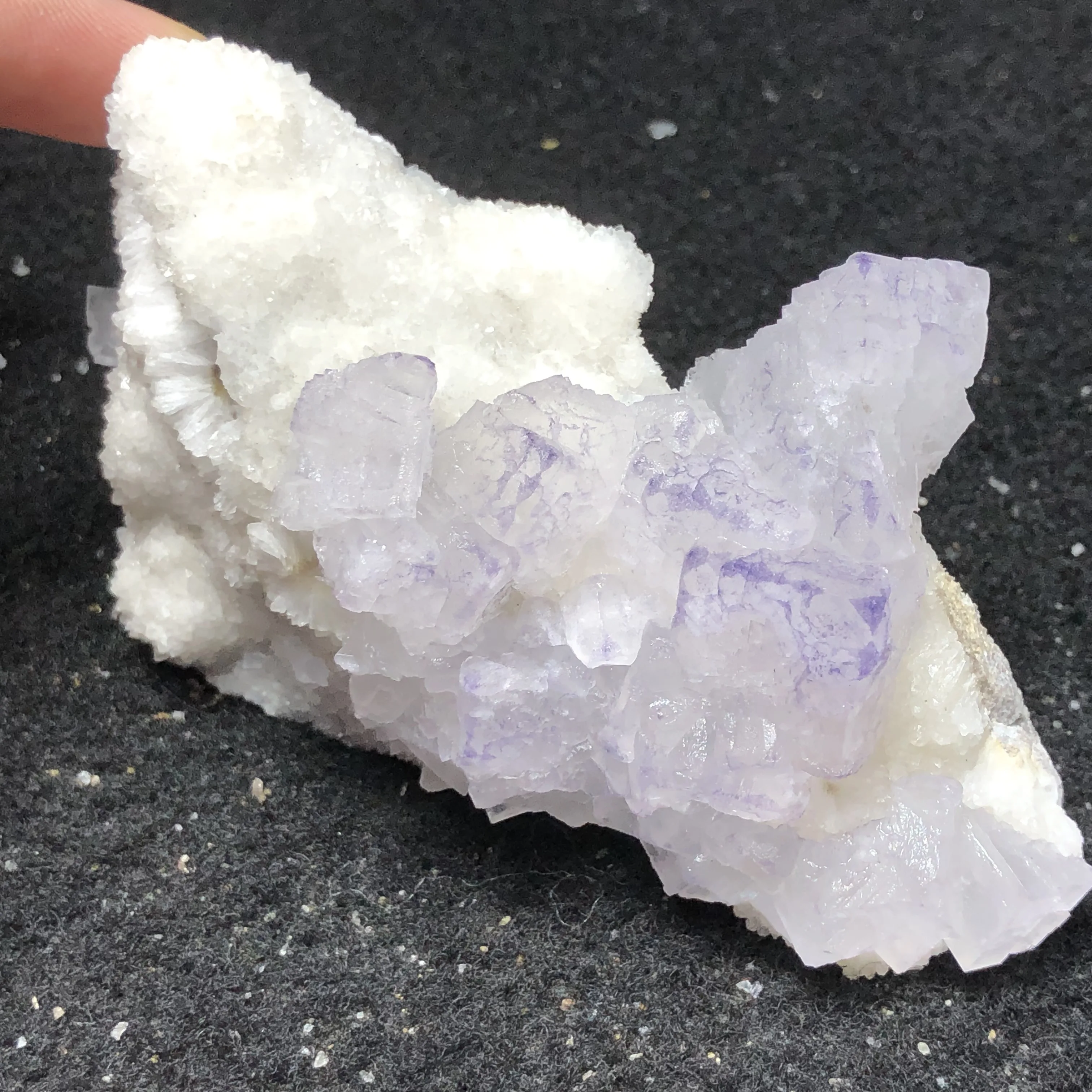

286.8gNatural purple edge purple fluorite and quartz mineral stone home decoration aura healing teaching CRYSTAL QUARTZ GEM
