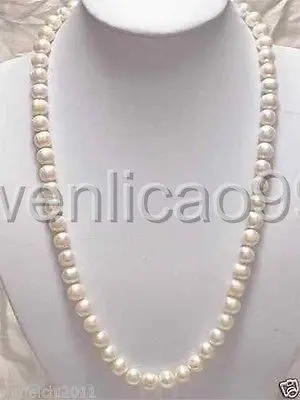 

Beautiful! 8-9mm White Akoya Cultured Pearl Necklace 21"
