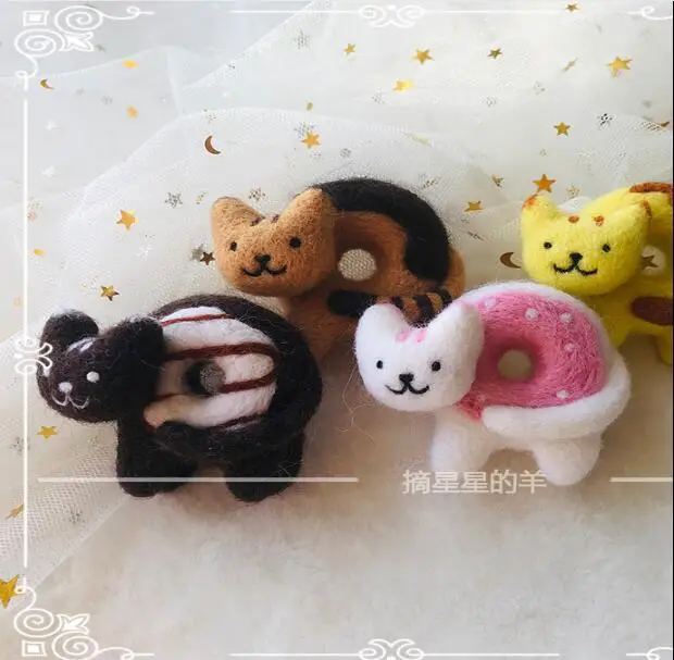 Kitty donut wool needlepoint kit felt needle felting keychain craft needlecraft DIY handmade |