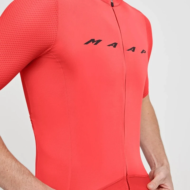 

MAAP Team Pro Summer Cycling Jersey Men New Apparel Short Sleeve Bicycle Wear Bset Sell Solid Color Style Super Breathing Shirt