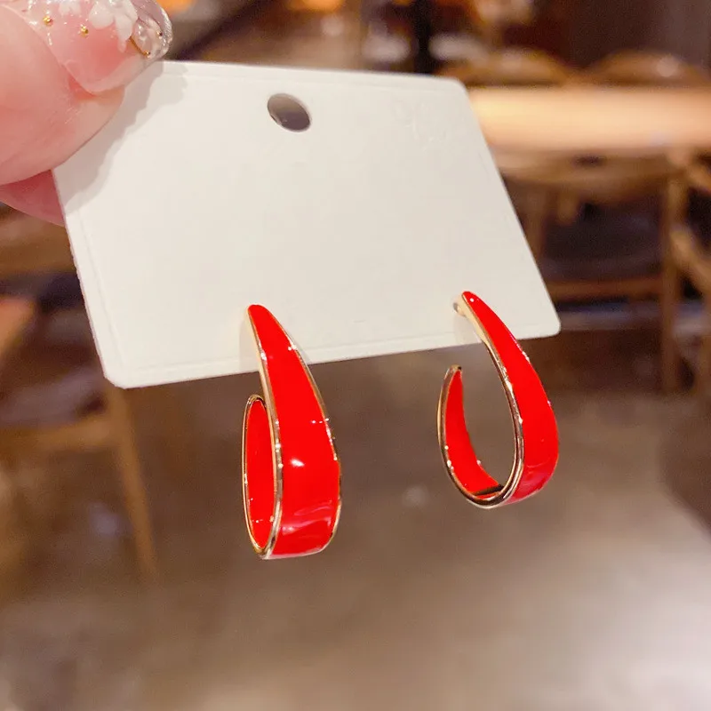 

Fashion Red Hollow Out Geometric Earrings For Women Korean Style 2021 New Designers Earings Jewelry Christmas Gifts