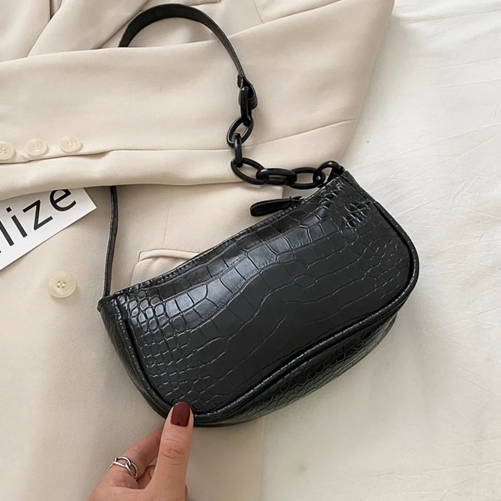 

Crocodile Pattern Baguette Handbag For Women 2021 Candy Color Chain Ladies Small Shoulder Bags Fashion Design Leather Armpit Bag