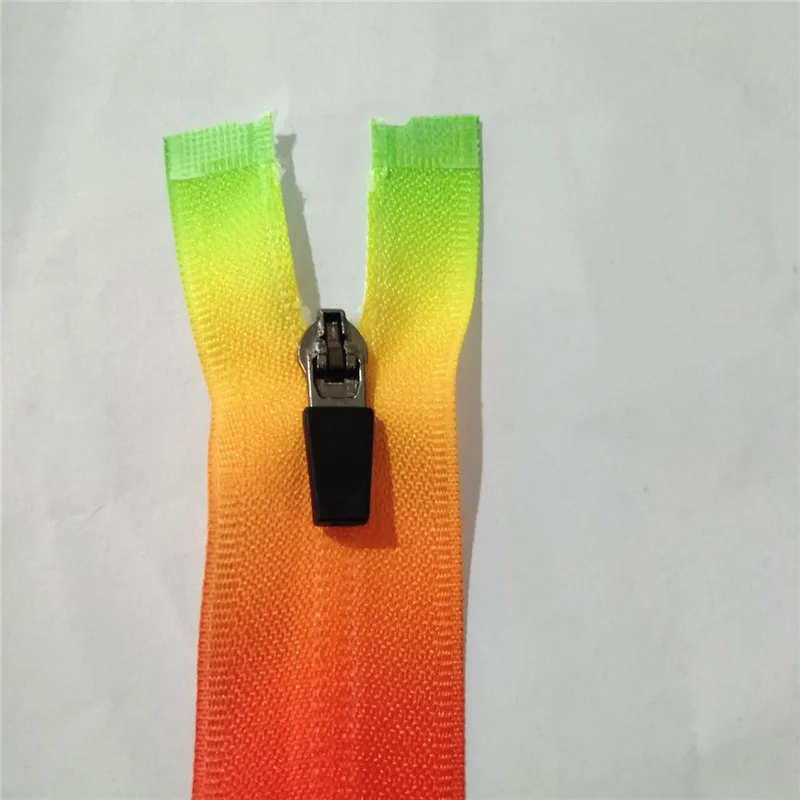 

30-60cm (12-24 inches) 10pcs 3# color nylon opening zippers, suitable for clothing and household textiles