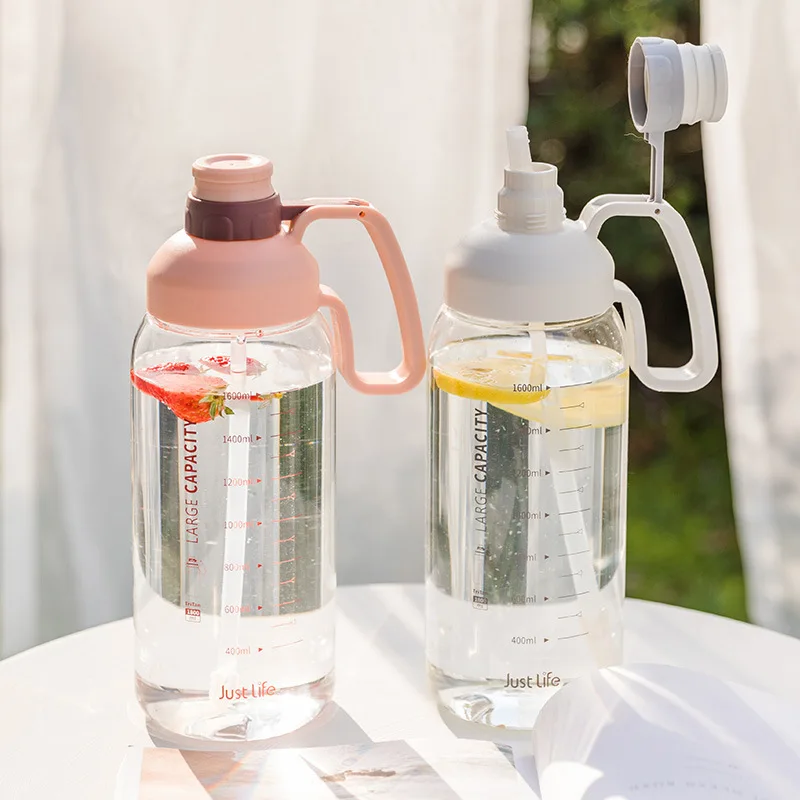 

1800ml Big Sports Kettle Travel Sport Cute Water Drink Plastic Milk Bottle Drinkware Cup With Straw Protein Shaker Waterbottle