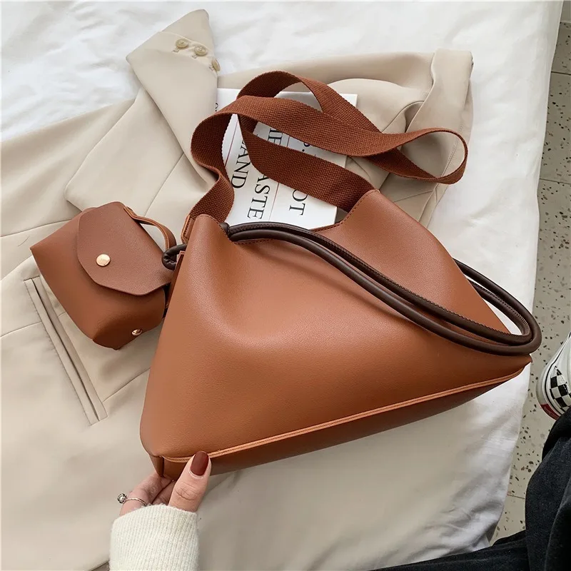 

Simple and Fashionable One-shoulder Big Bag Women2020new Trendy High-quality Ladies Wild Large-capacity Messenger Bag Bucket Bag