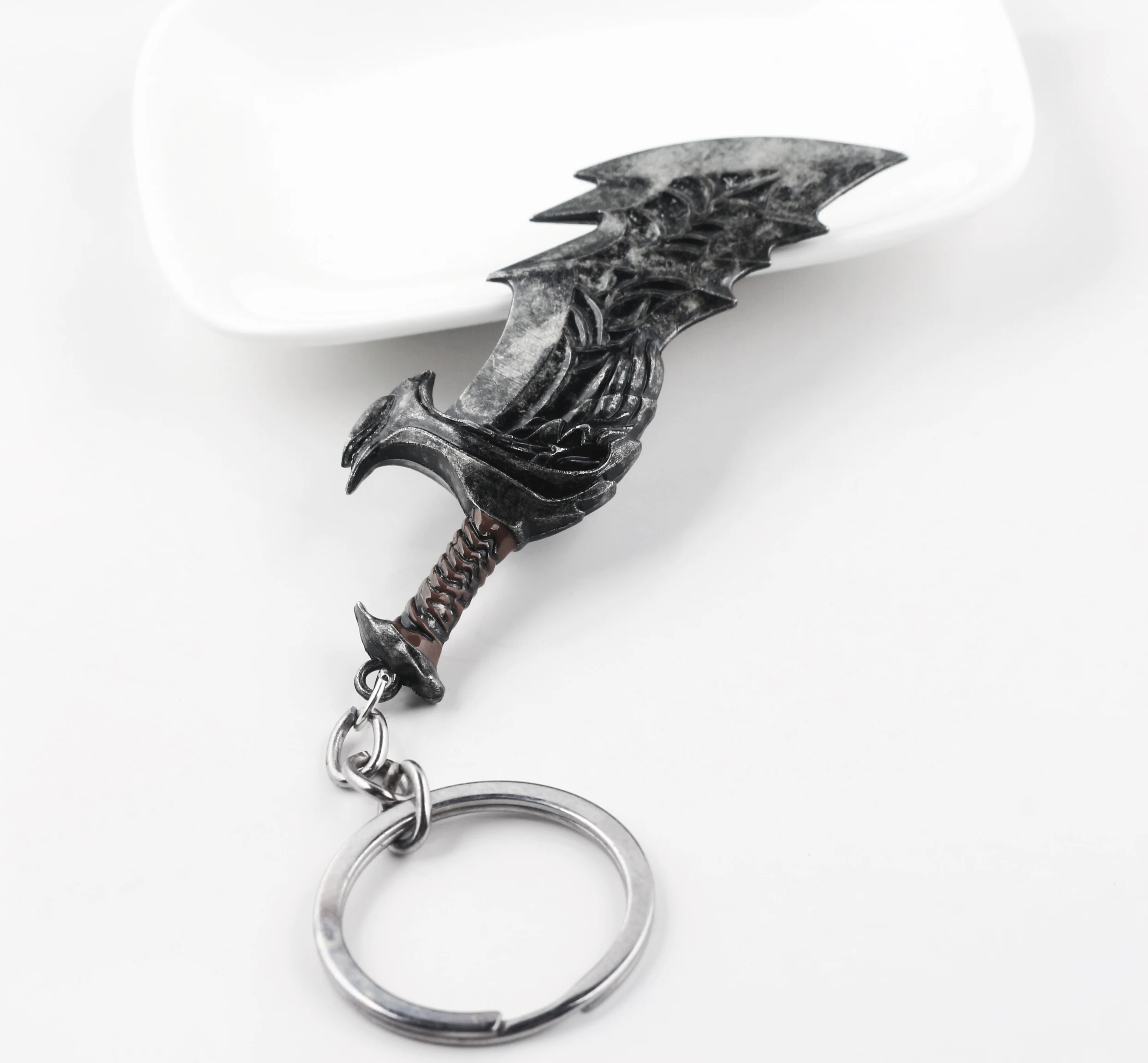 Брелок с изображением бога войны 4 топор брелок для ключей модели оружия мужские