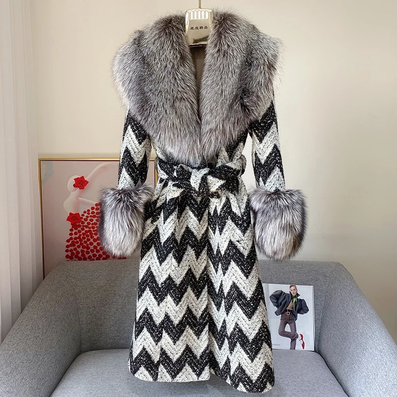 Luxury Natural Real Fur Coat Women Super Large Big Fox Fur Collar and Cuffs Houndstooth woolen coat