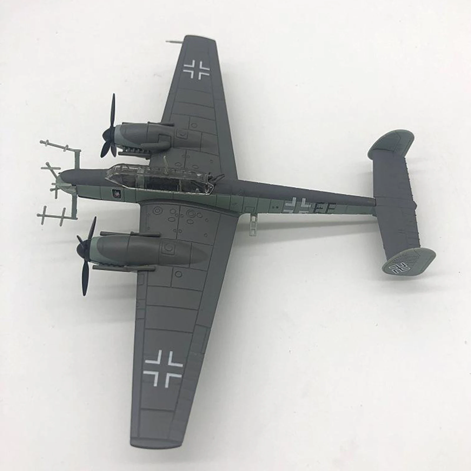 

BF-110 1:100 Fighter Model German Airplane Home Office Decoration 12x16cm