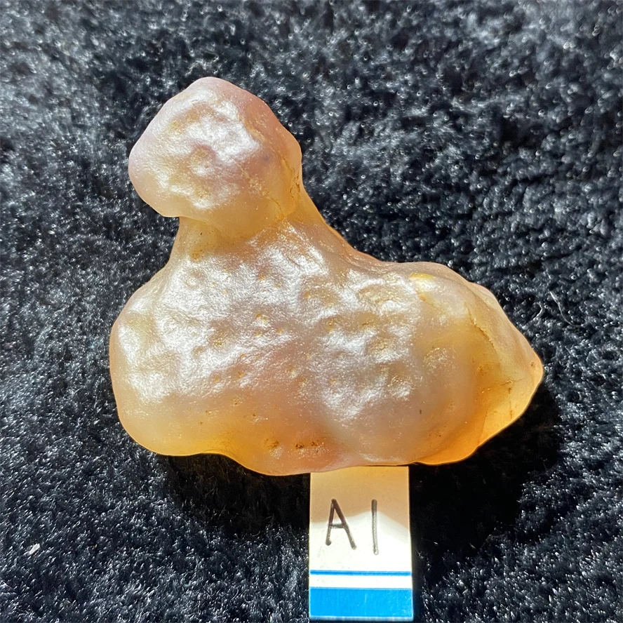 

Alashan Agate Natural Crystal Healing Chakra Stone