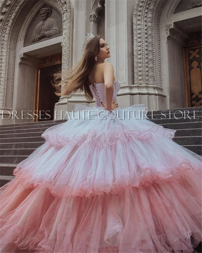 

Amazing Gradient Blush Pink Quinceanera Dresses Cascading Ruffles Ball Gown 2021 Charming Organza Long Dress Pageant Vestidos