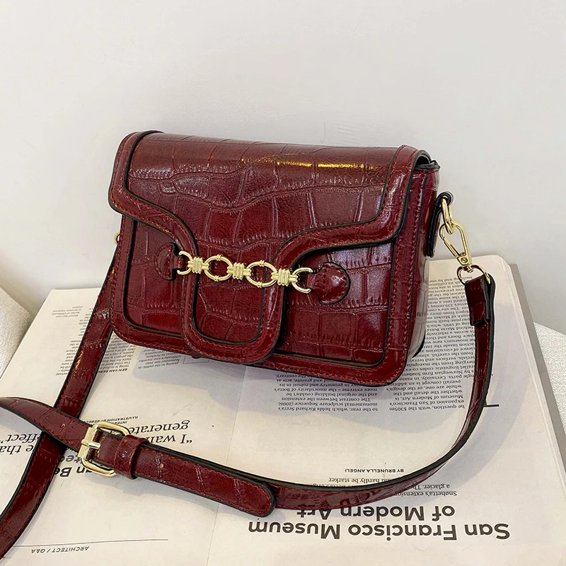 

Retro Crocodile Pattern Shoulder Bags For Women Solid Small Square Bag Ladies Portable Handbags New Stylish Texture Chain Purses