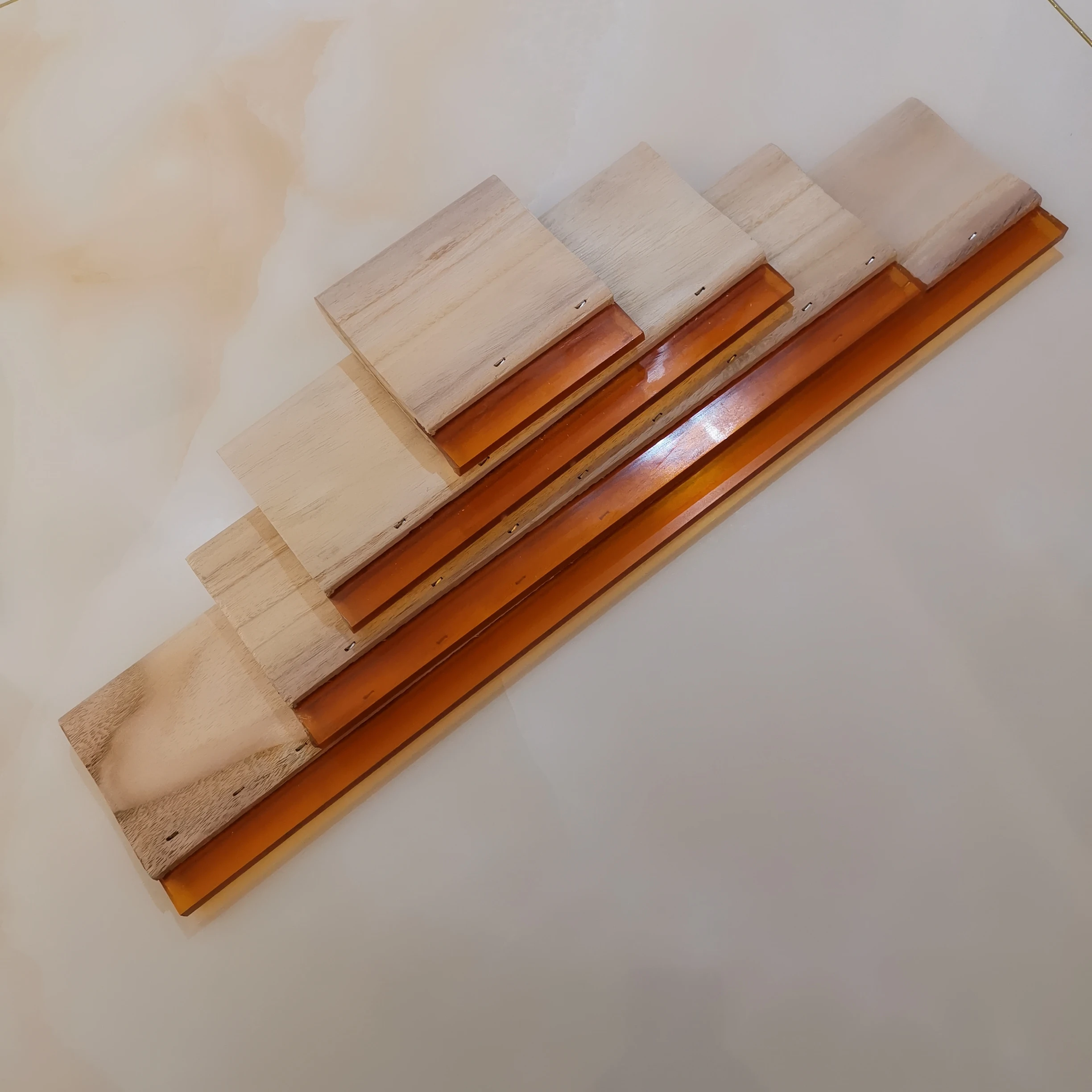 

Скребок для шелкографии 75, 13 дюймов (33 см), импортированный из Франции