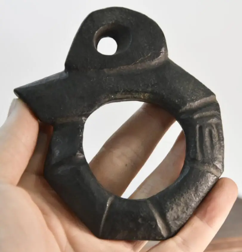 Хуншанская культура архаизированная черная железная метеорит Нефритовая свинья