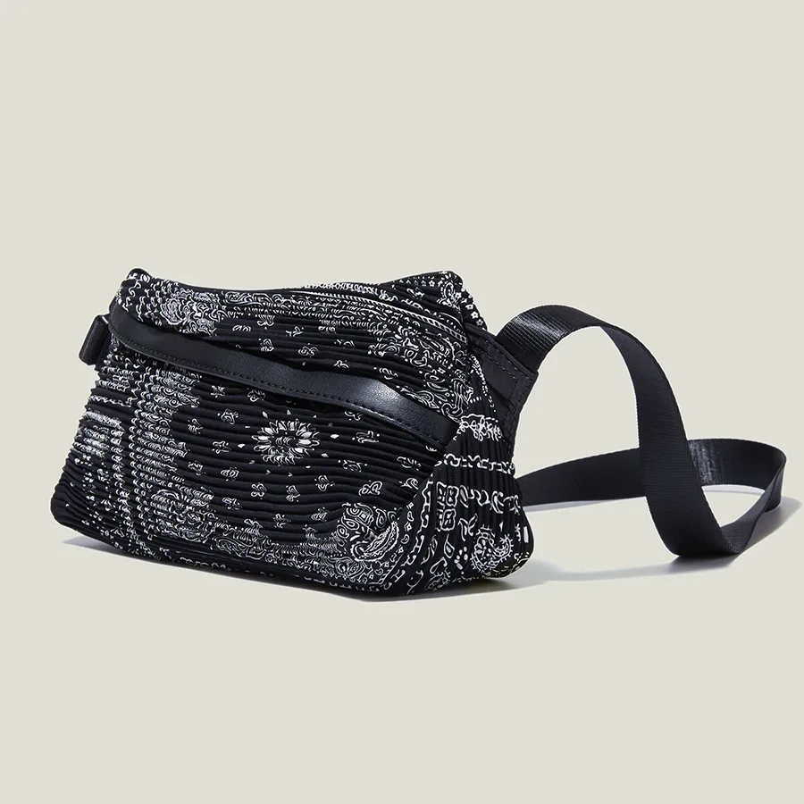 

Casual Paisley Pattern Women Chest Bag Chic Lady Waist Bags Summer Beach Canvas Belt Purses Bohemian Printing Travel Sac 2022