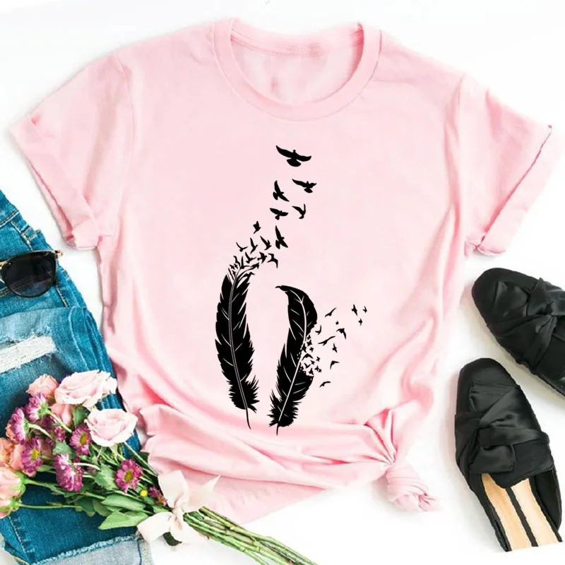 

Feather Print T Shirt Women T Shirt New Women T Shirt Female Casual Short Sleeve Tops Cute Graphic Tee Shirt 90s Women T-shirts