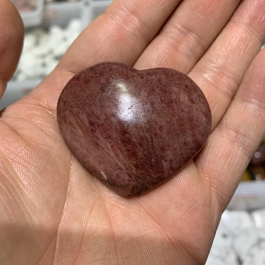 

1pc Natural Rosestone Heart-Shaped Crysta Ornaments Art Ornaments Open Chakras Restore Spiritual Home Living Room Decoration