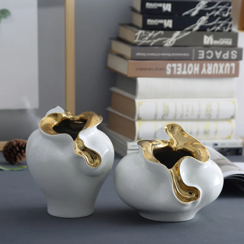 

Creativity Melted Shape Gold And White Ceramic Vase Decor Home Living Room Hotel Clubhouse Soft Decor Art Crafts Porcelain Vase