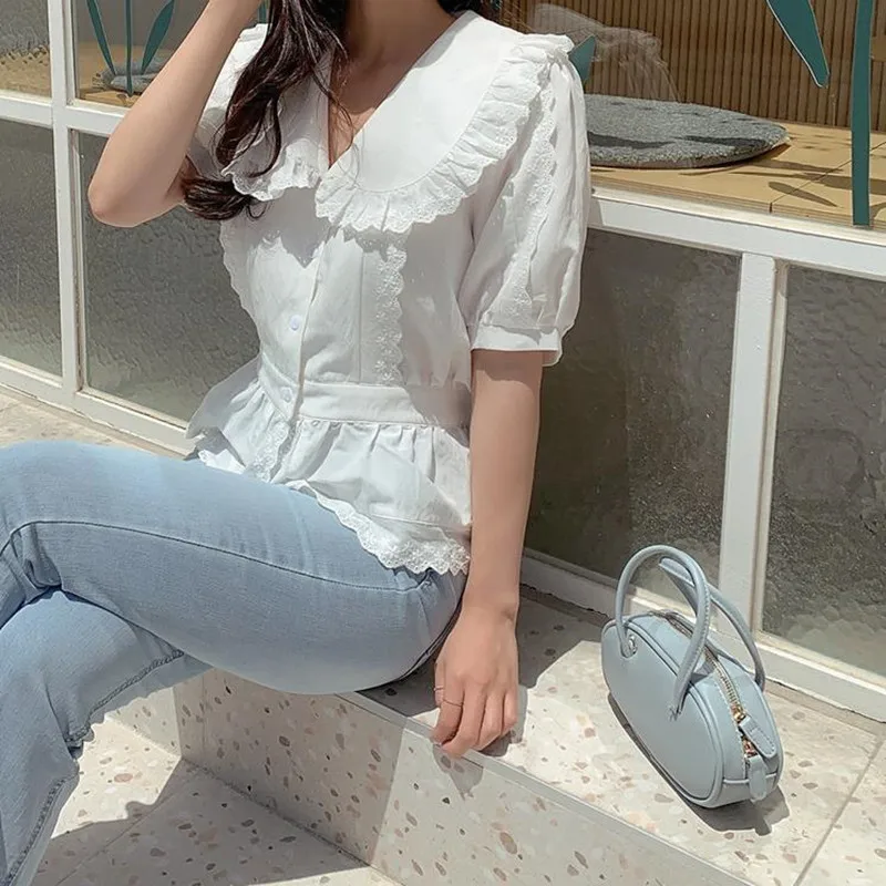 

Hollow Out Lace White Blouses Women 2021 New Summer Korean Style Sweet Shirt Puff Sleeve Lapel Loose Tops Blusas