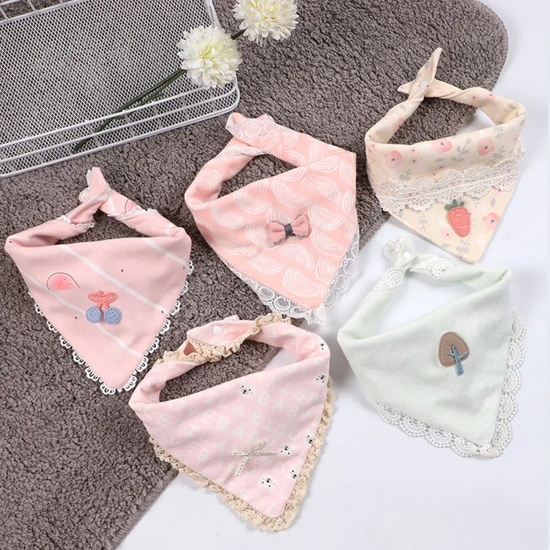 

Кружевные нагрудники для маленьких девочек, хлопковое Слюнявчики для новорожденных, водонепроницаемая треугольная бандана, Милая принцес...