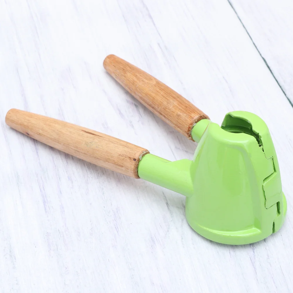 1 шт. щипцы для орехов типа воронки кухонный дома (зеленый) |