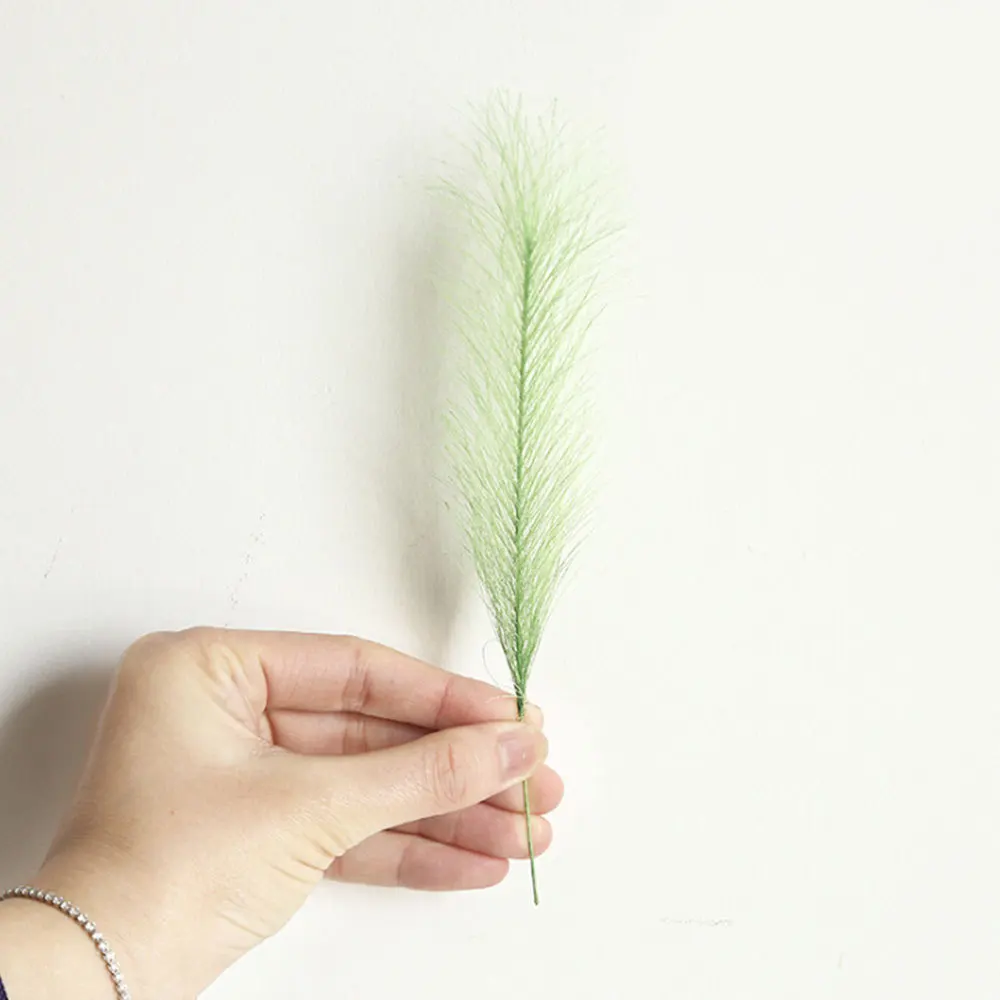 Green 50 шт./лот Bulrush Натуральные Сушеные небольшие пампасы трава Phragmites, свадебные цветы букет 7 цветов для домашнего декора - Цвет: Green