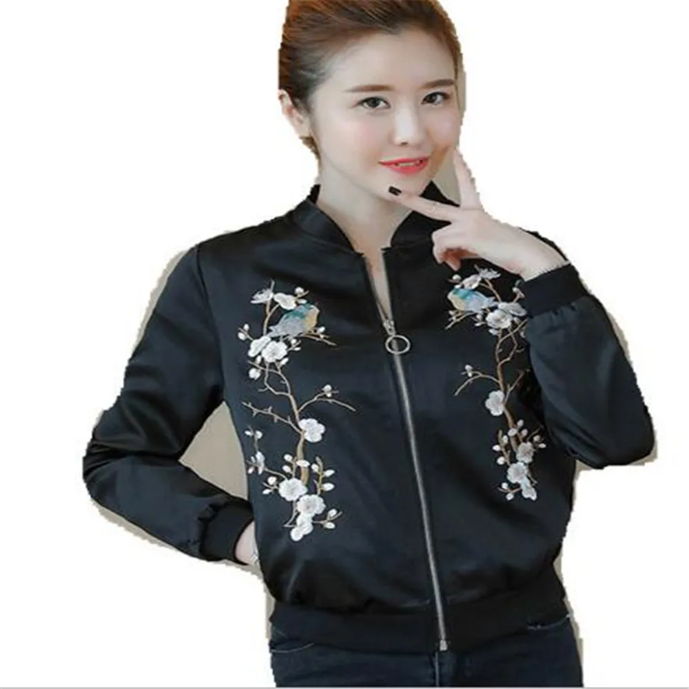 

Spring Autumn Embroidered Bomber Collar Women New Fashion Short Tops Casual Baseball Uniform Jacket Coat Outwear