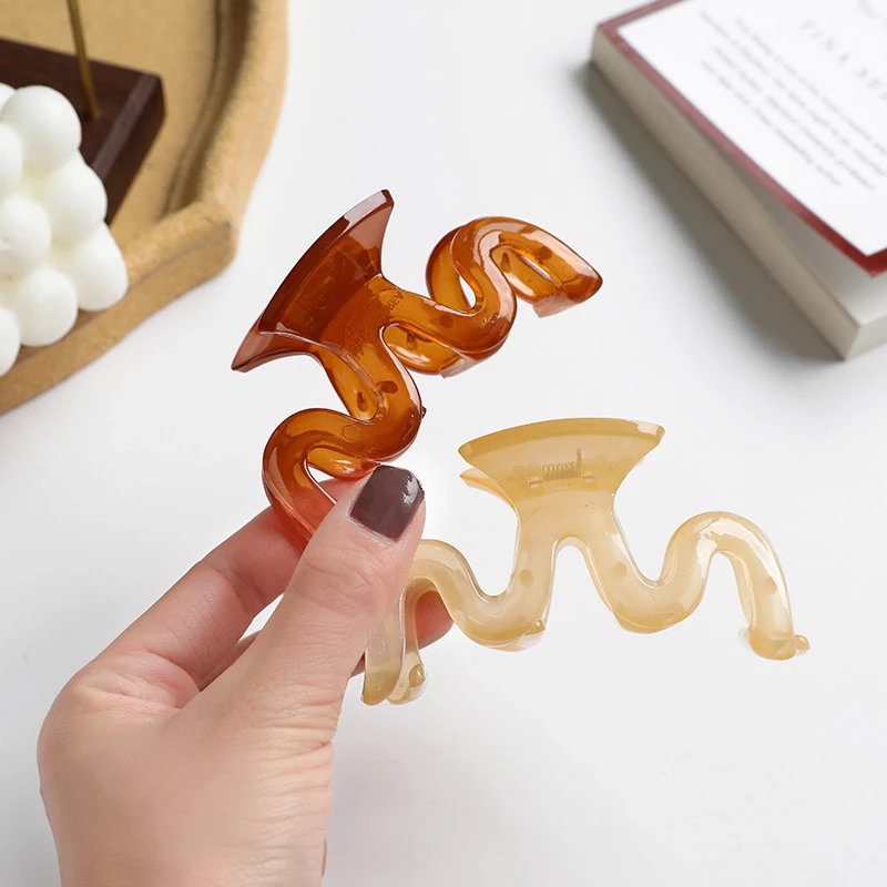 

Hot Sale Solid Color Claw Clip Large Barrette Crab Hair Claws Bath Clip Ponytail Clip For Women Girls Hair Accessories Gift